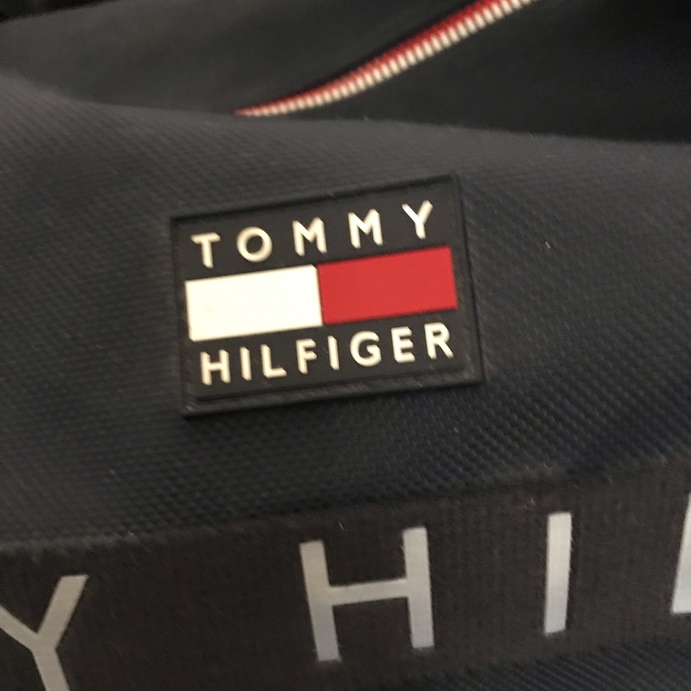 VTG Vintage 1990s Tommy Hilfiger Navy Duffle Bag - Picture 3 of 8